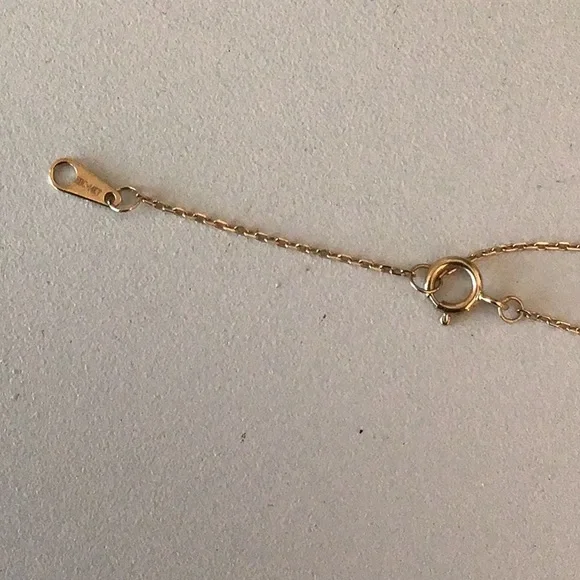 Dainty 14K Gold CZ Pendant EUC - Picture 7 of 8